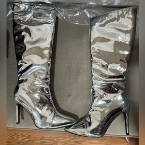 Silver BOOTS